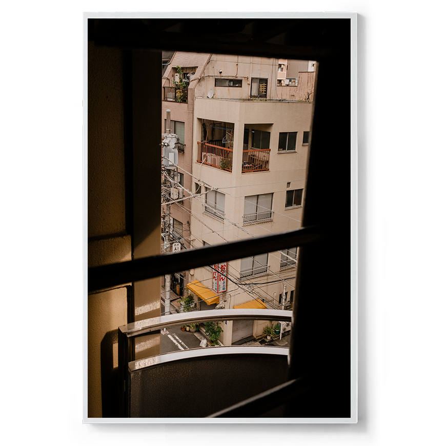 Frame_800x1200_White.png