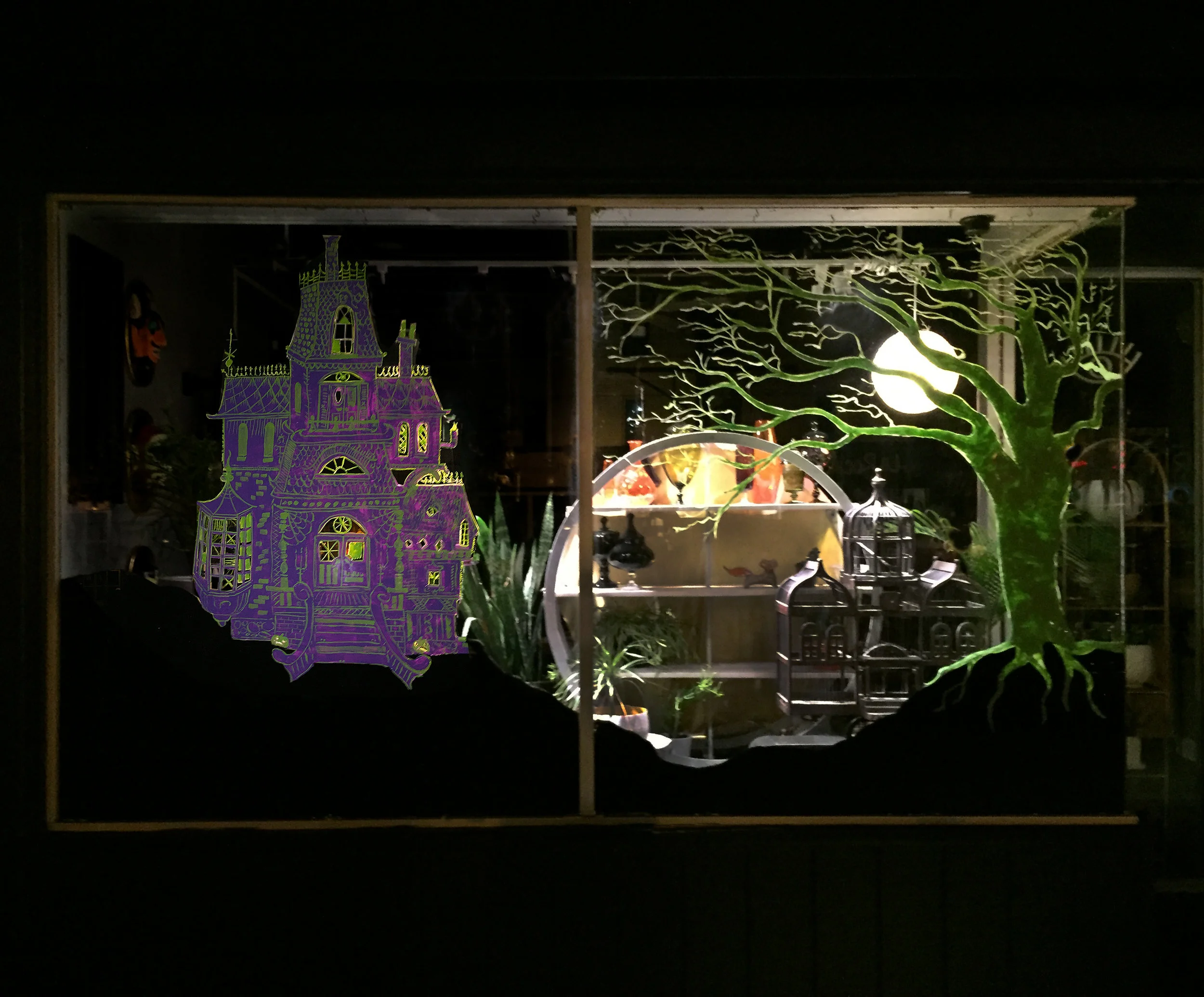 Halloween 2018 Window Display
