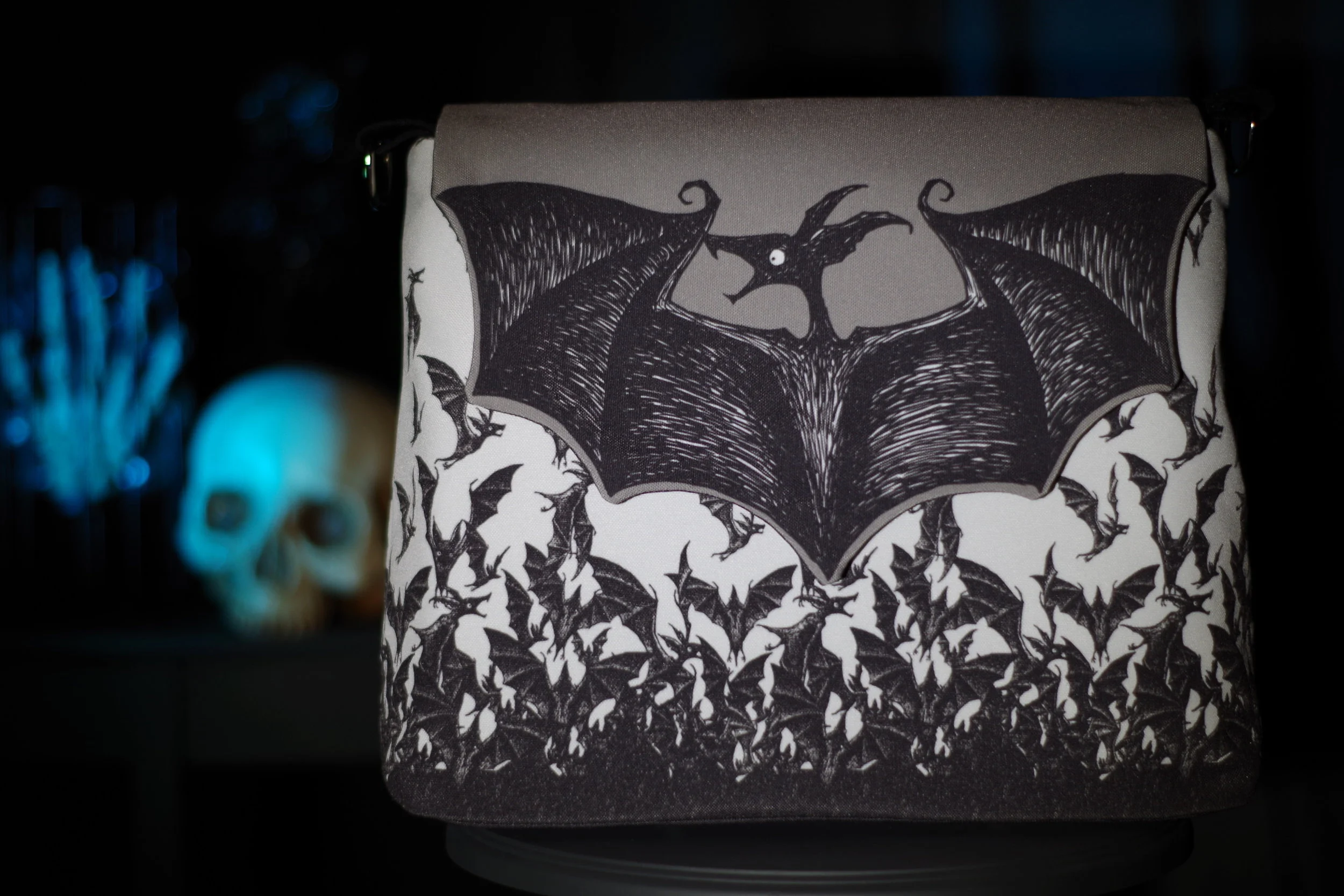 Night Hunter Bag - Classic