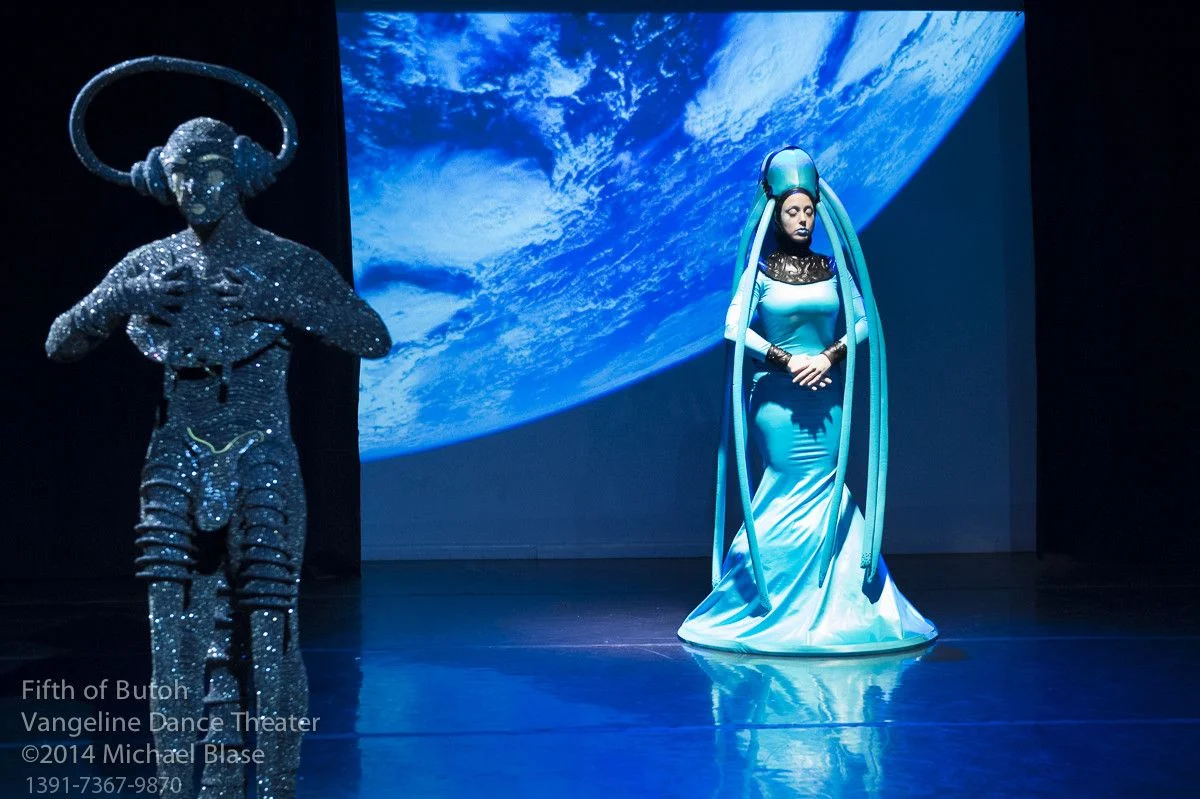 Margherita Tisato and Maiko Ikegaki in Fifth Element with Butoh company Vangeline Theater