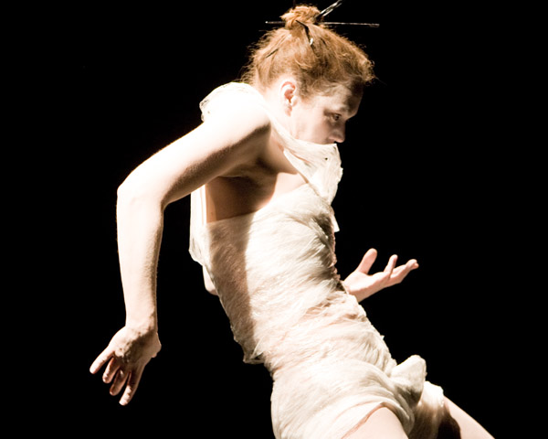 Dancing with Ghosts Butoh workshop- Berlin