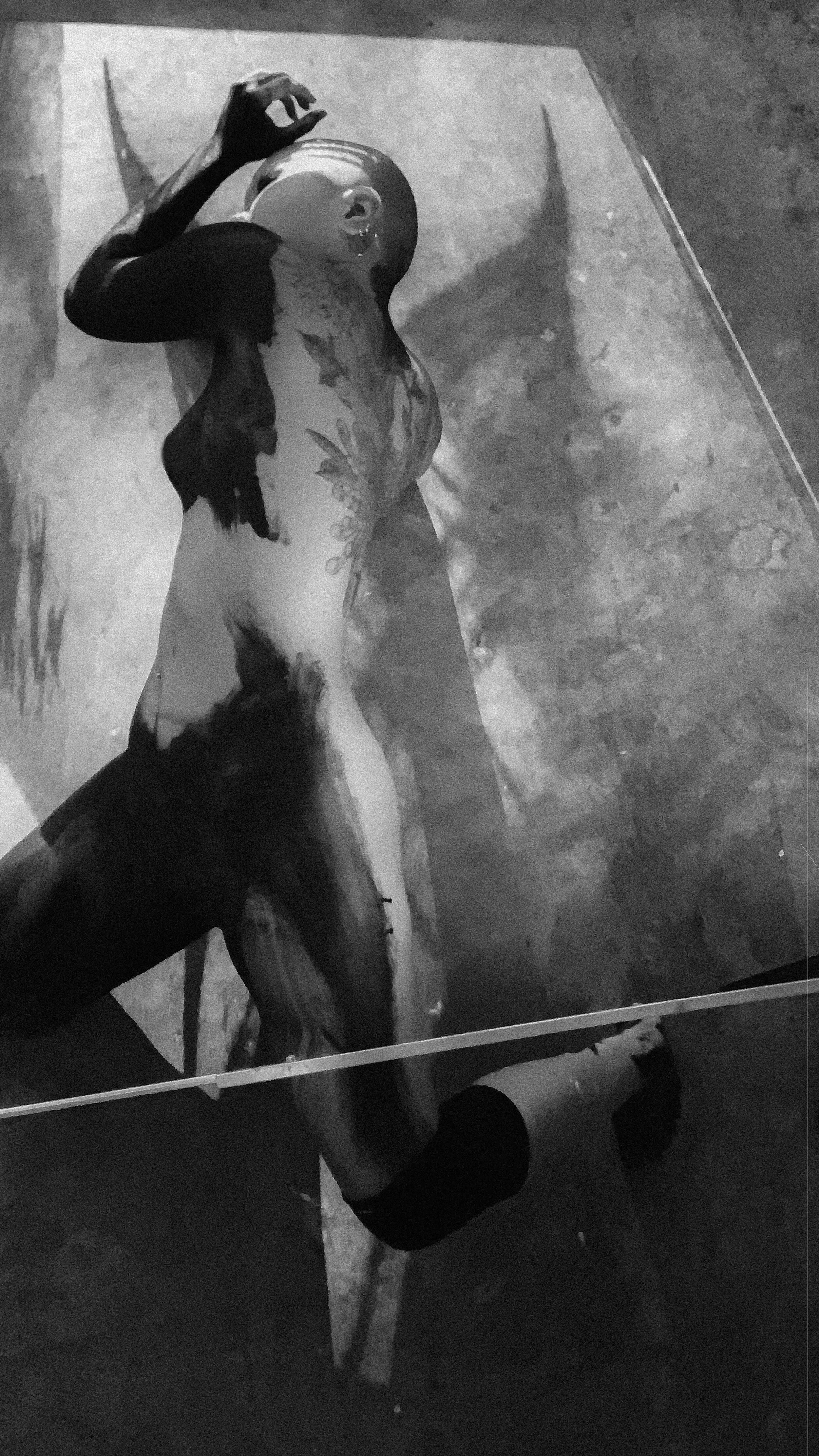 Queer Butoh 2021: XUE