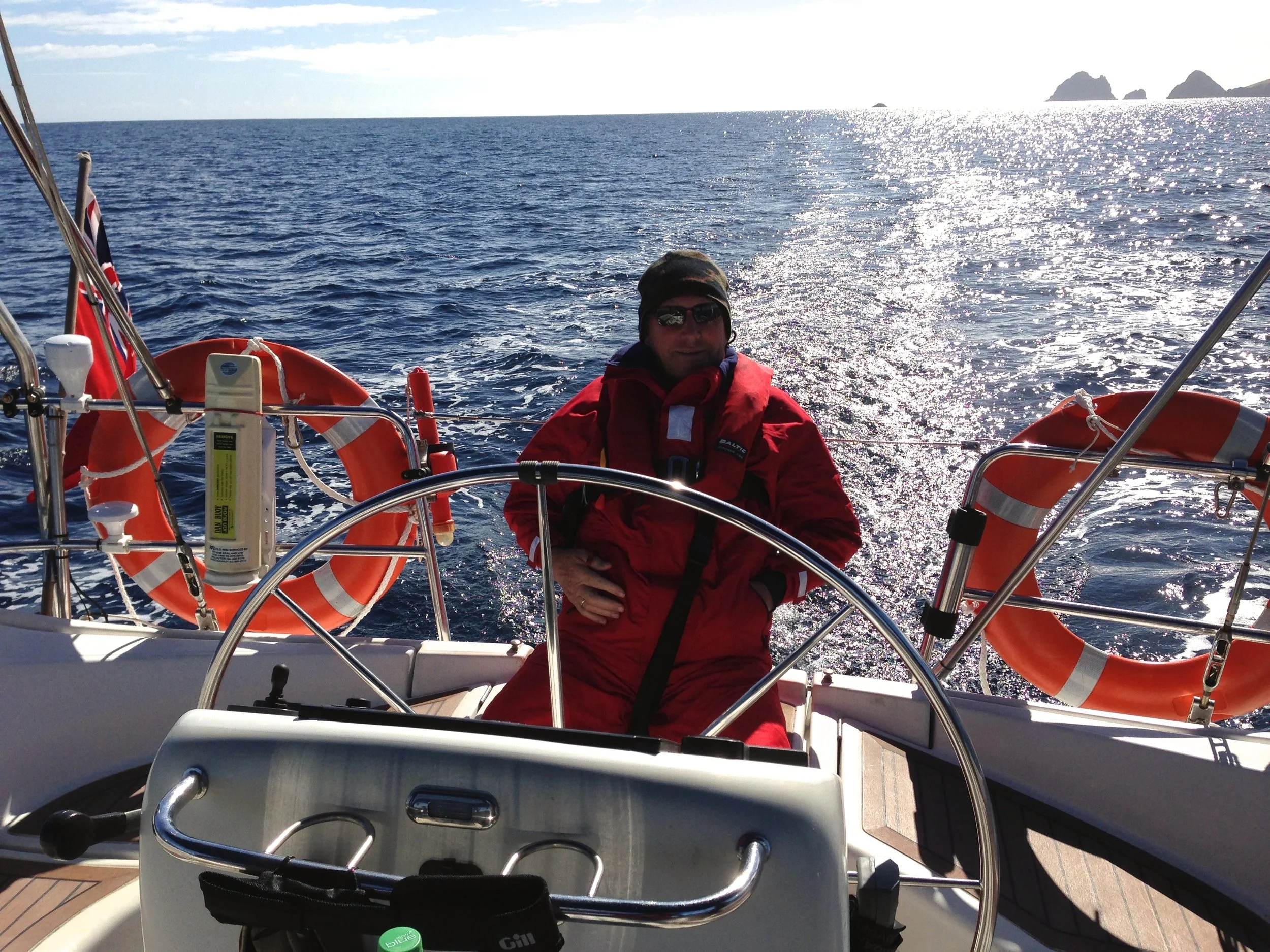 Beneteau sailing into Opua Bay of Islands