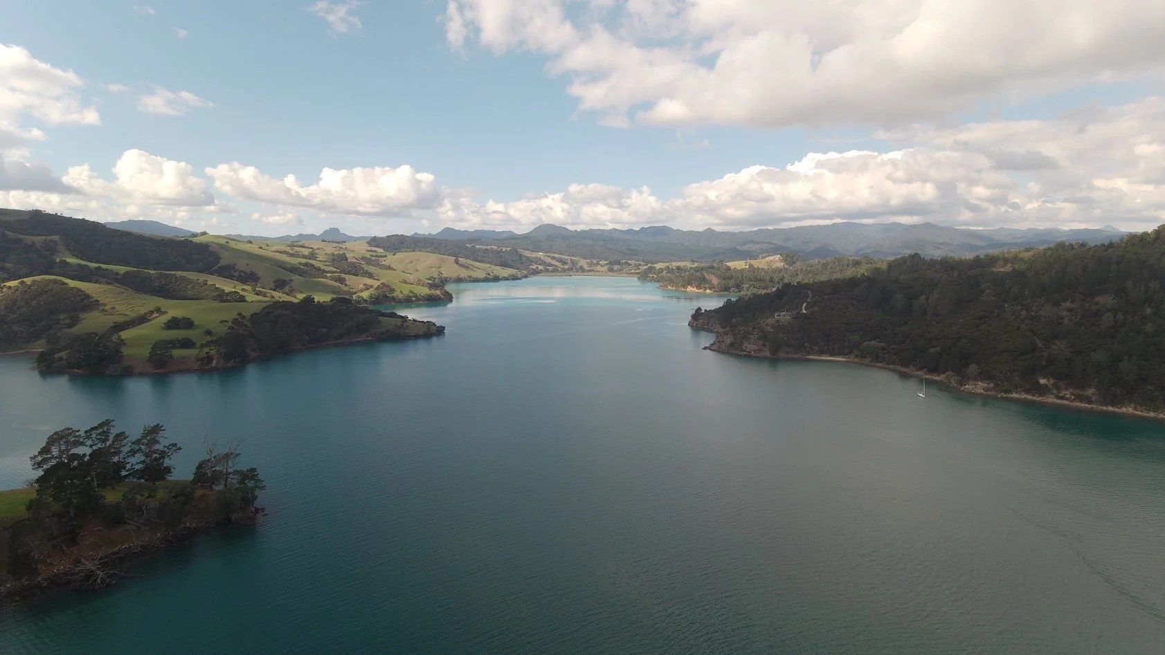 Great Barrier Island (1683X947).jpg