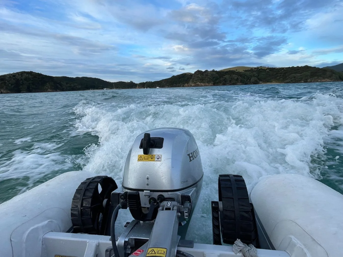 Hauraki Gulf Auckland Sailing (1398X1048).jpg