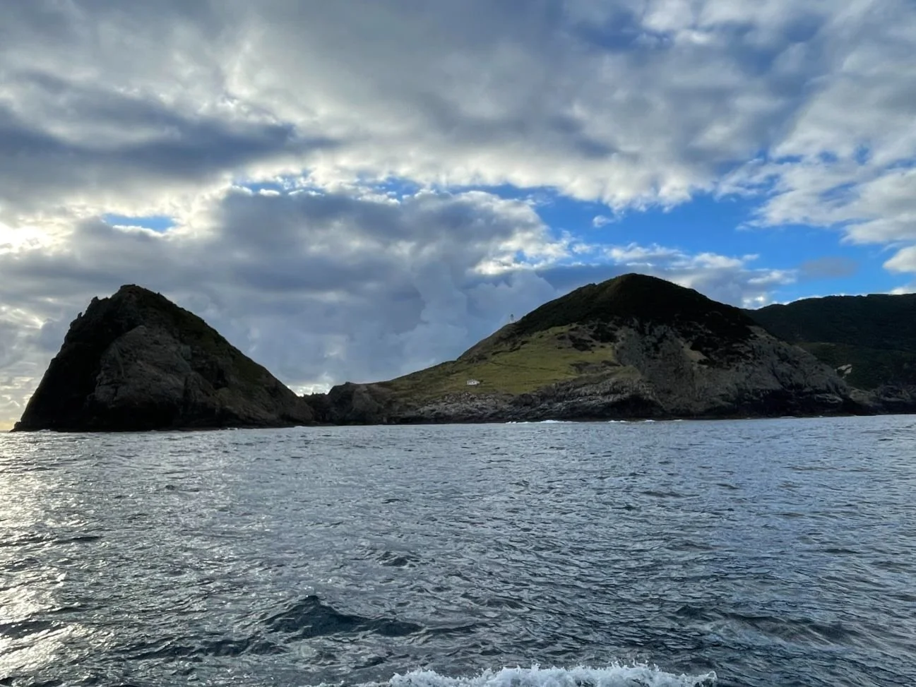 Hauraki Gulf Auckland Sailing (1297X973).jpg