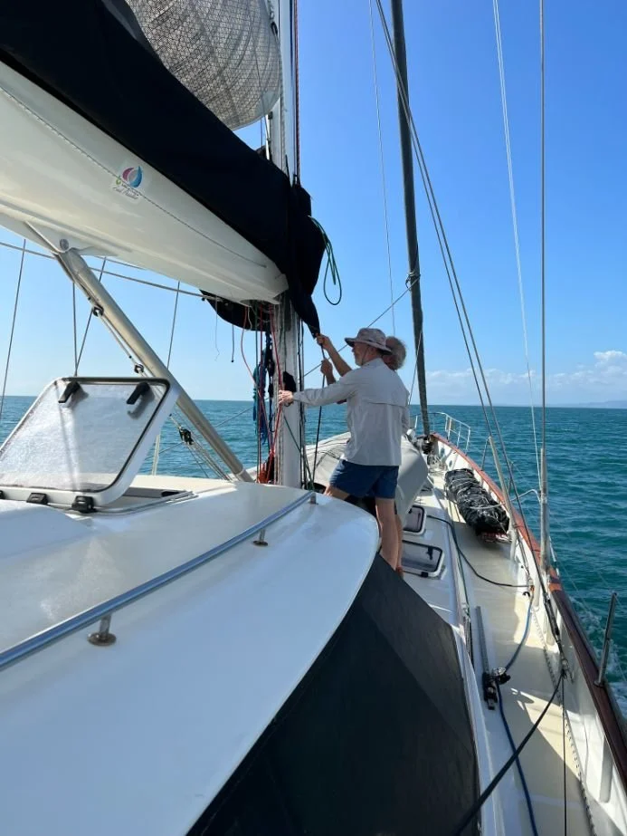 Sailing Opua New Zealand To Fiji (693X923).jpg