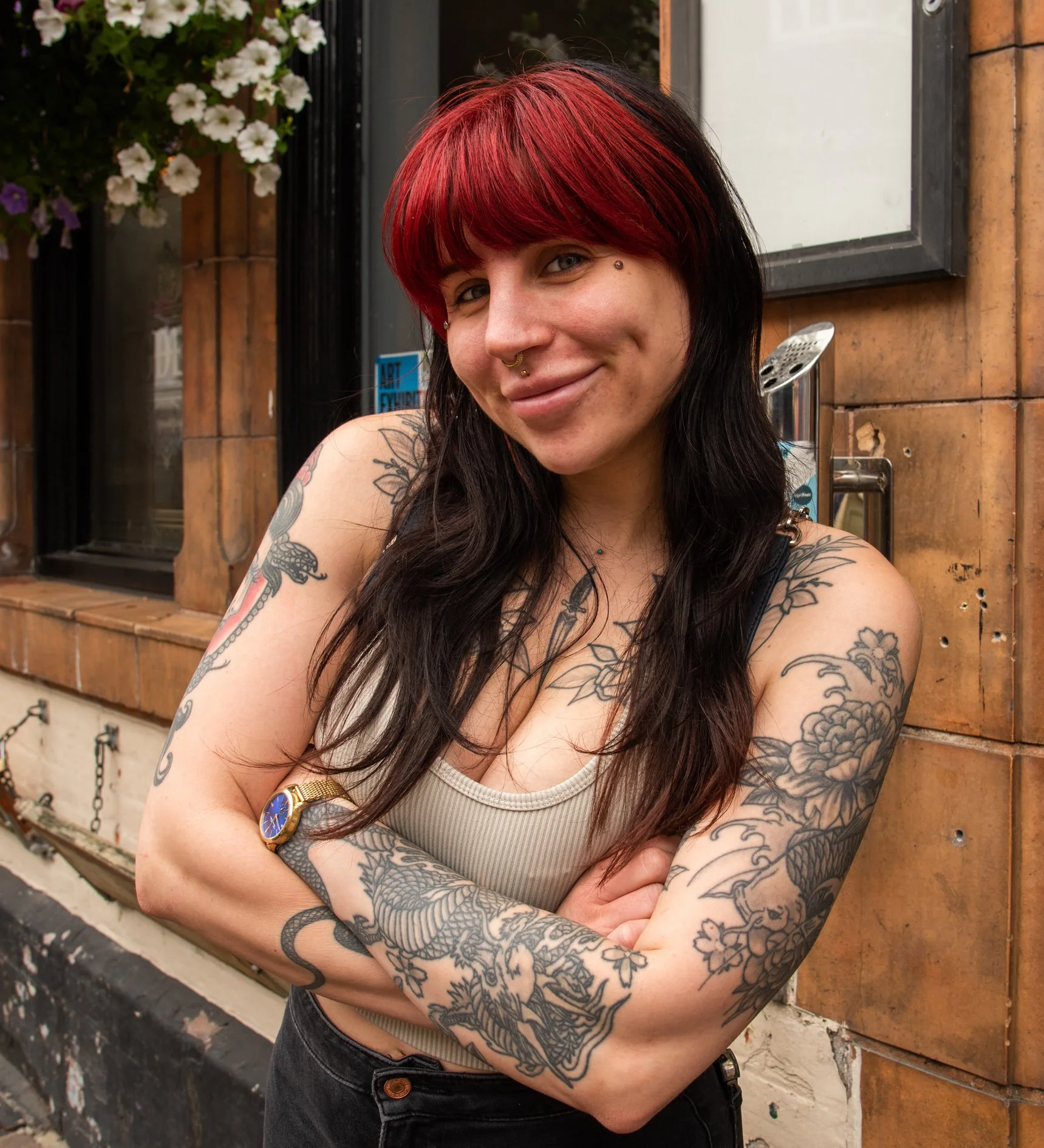 6670redhair&tattoos.jpg