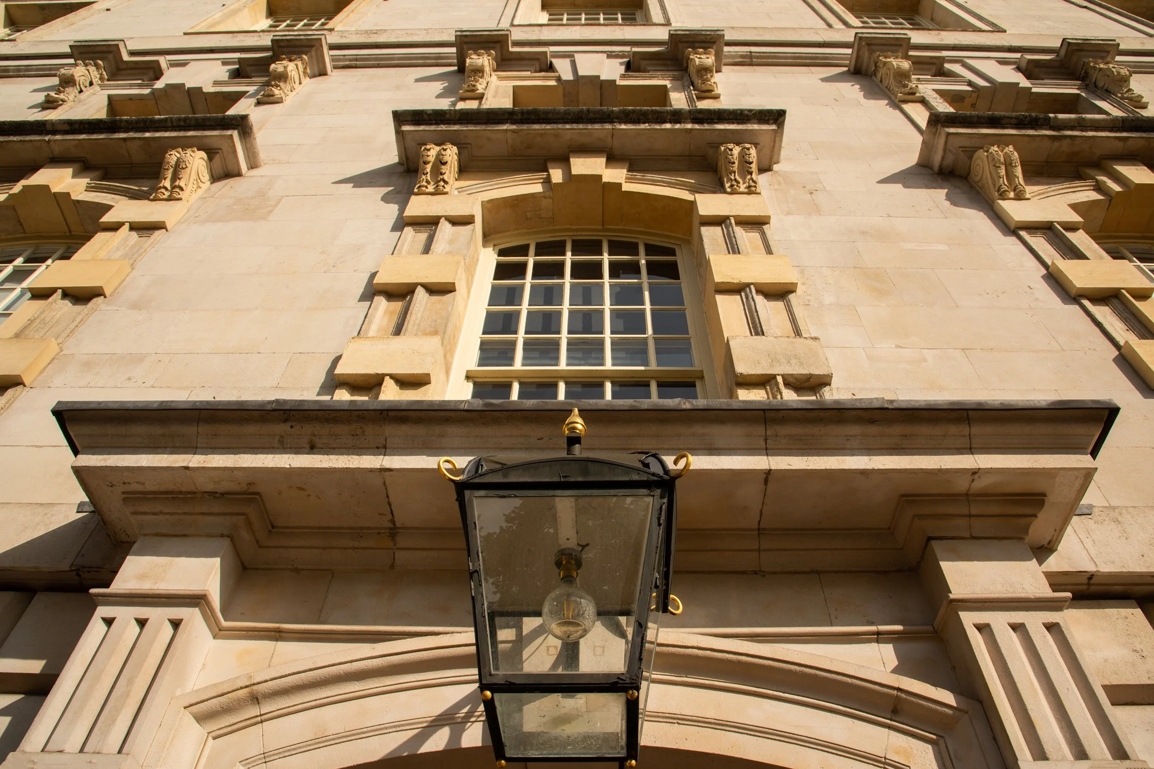 6767Lantern&frontage.jpg
