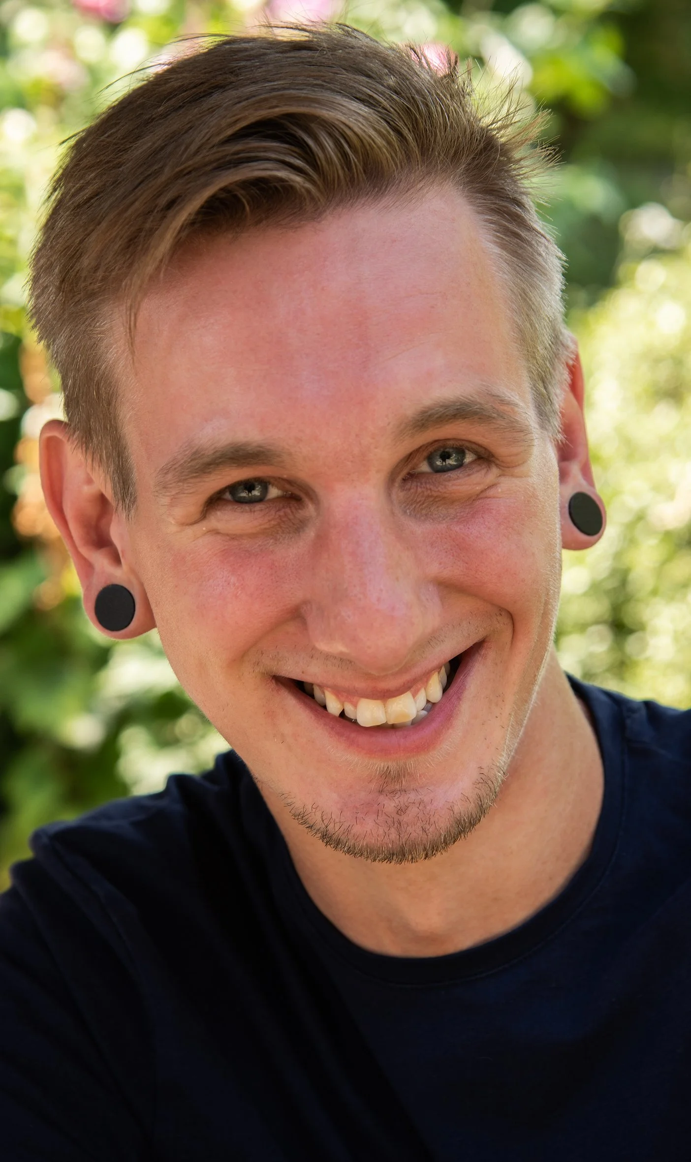 7364smilingTim.jpg