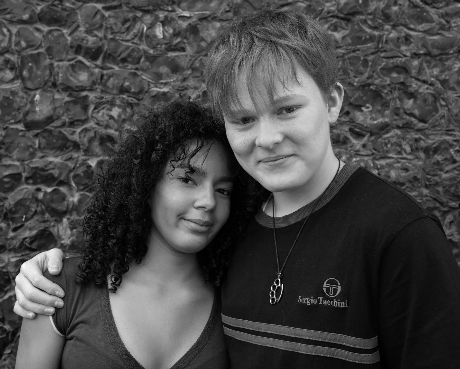4228redheadandgirlbwW.jpg