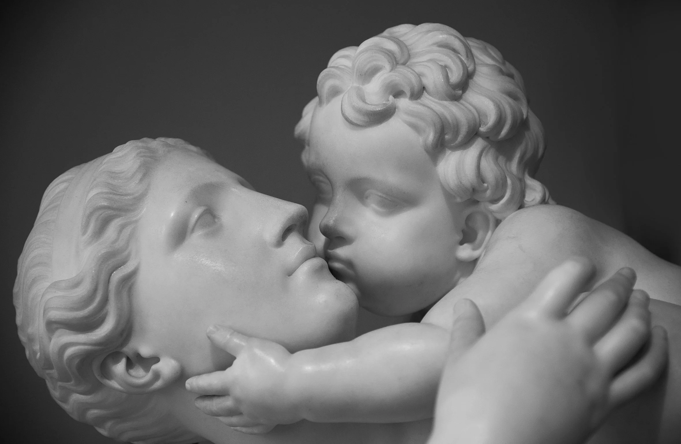 0939mother&childloveW.jpg