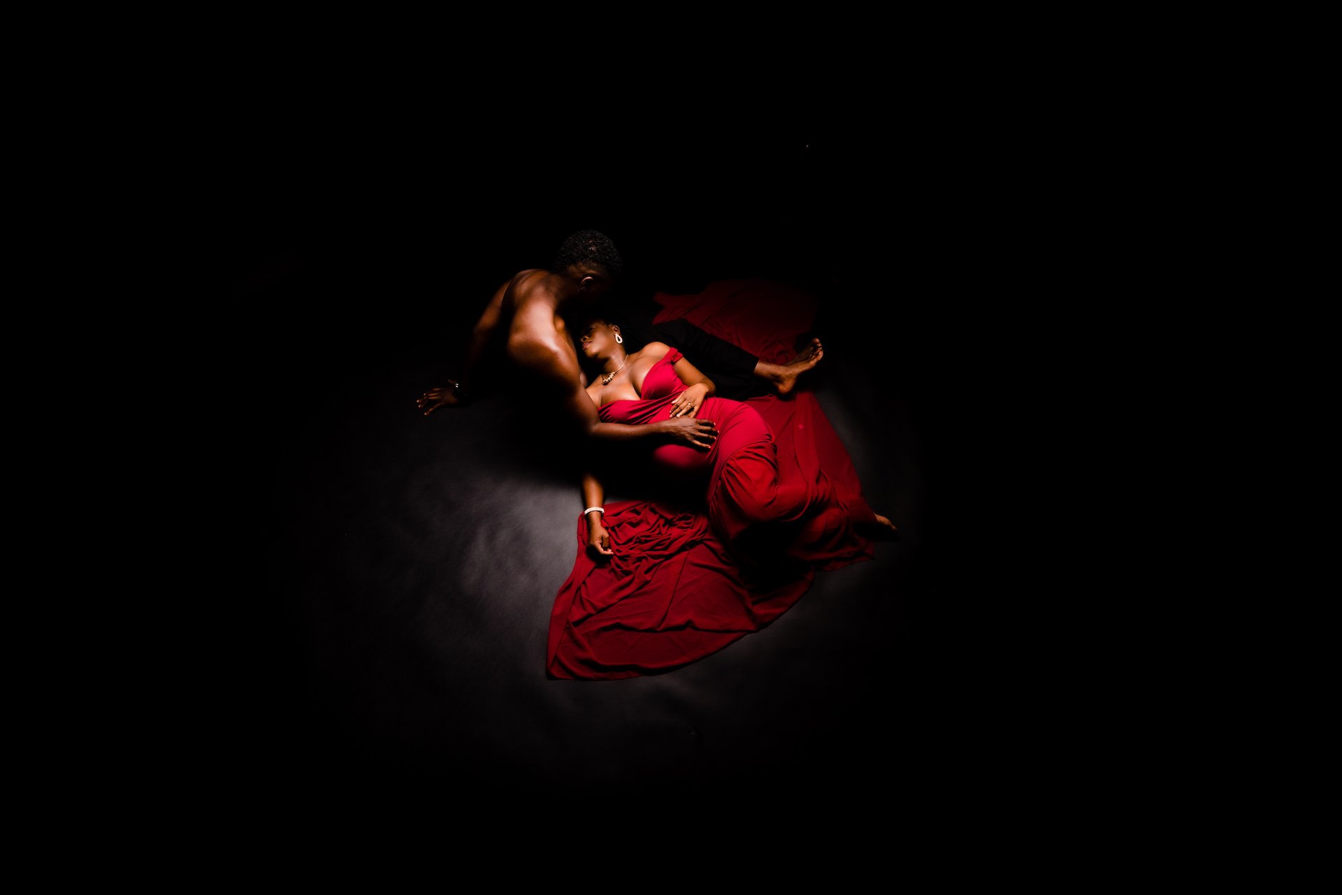 CT_Maternity_Photographer_black_love.jpg