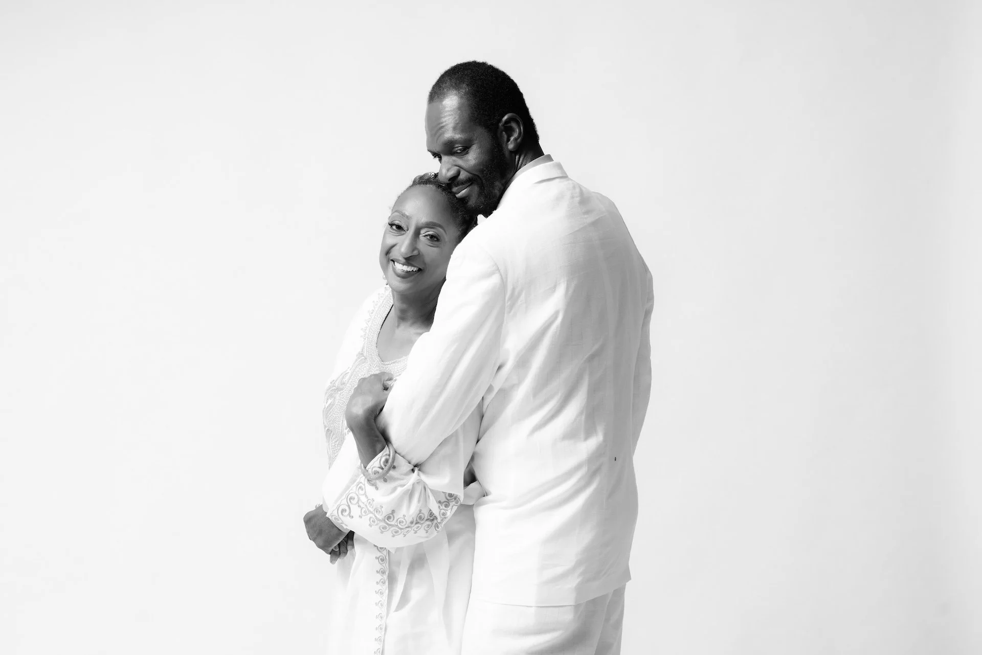TimeFrozen_CT_Photographer_Black_Love.jpg