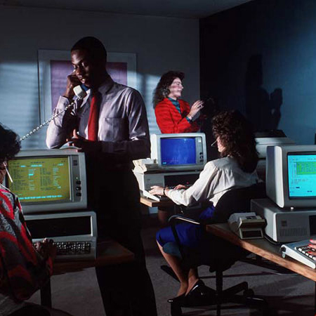 Metabolism of Photographic Truth in the Digital Age