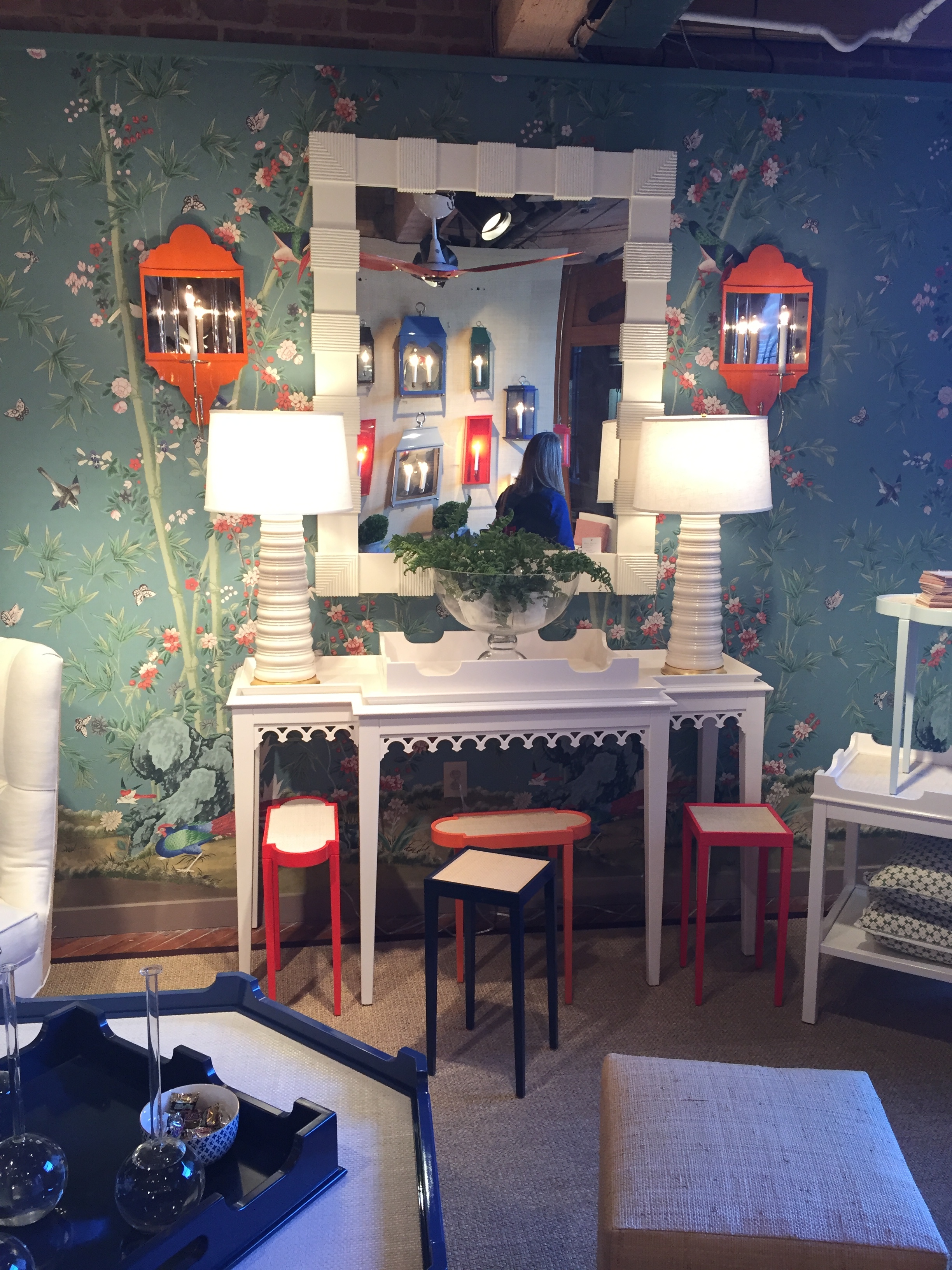 This showroom from oomph was my little treasured find. The chic designer furniture is unique. It mixes classic and modern design elements to create a look of its own. Perfection!