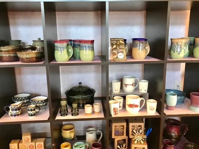 jennifer-lynn-interiors-12401-inspiration-kingston-ny-accessories