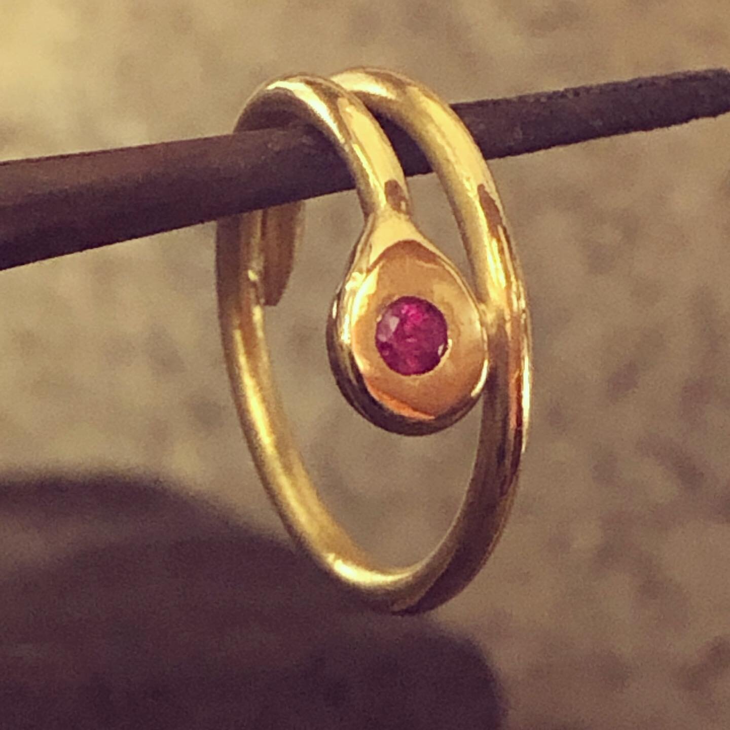 New student&rsquo;s stunning 22 karat gold and ruby ring. Having fun in the workshop. #easthanotonny #easthamptonartist #easthamptonart #rubies #rubiesandgold #gold #rubyrings #22karatgoldjewelry #22karatgoldandruby #pinkiering #workshop #jewelrywork