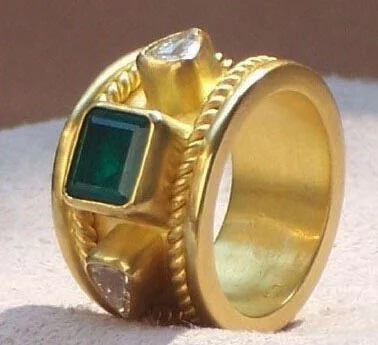 # 2 emerald diamond outside The Art Rag.jpeg