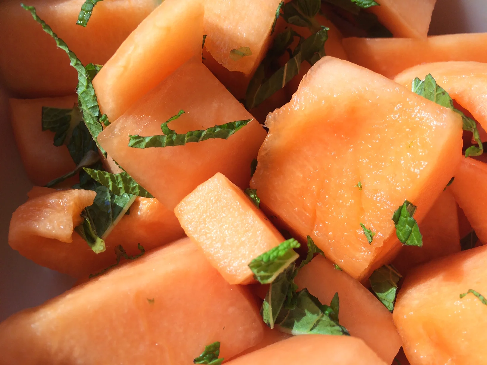 2-ingredient deliciousness, wrapped up in dessert!