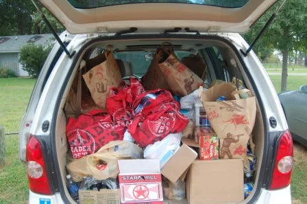 van-loaded-with-provisions.jpg