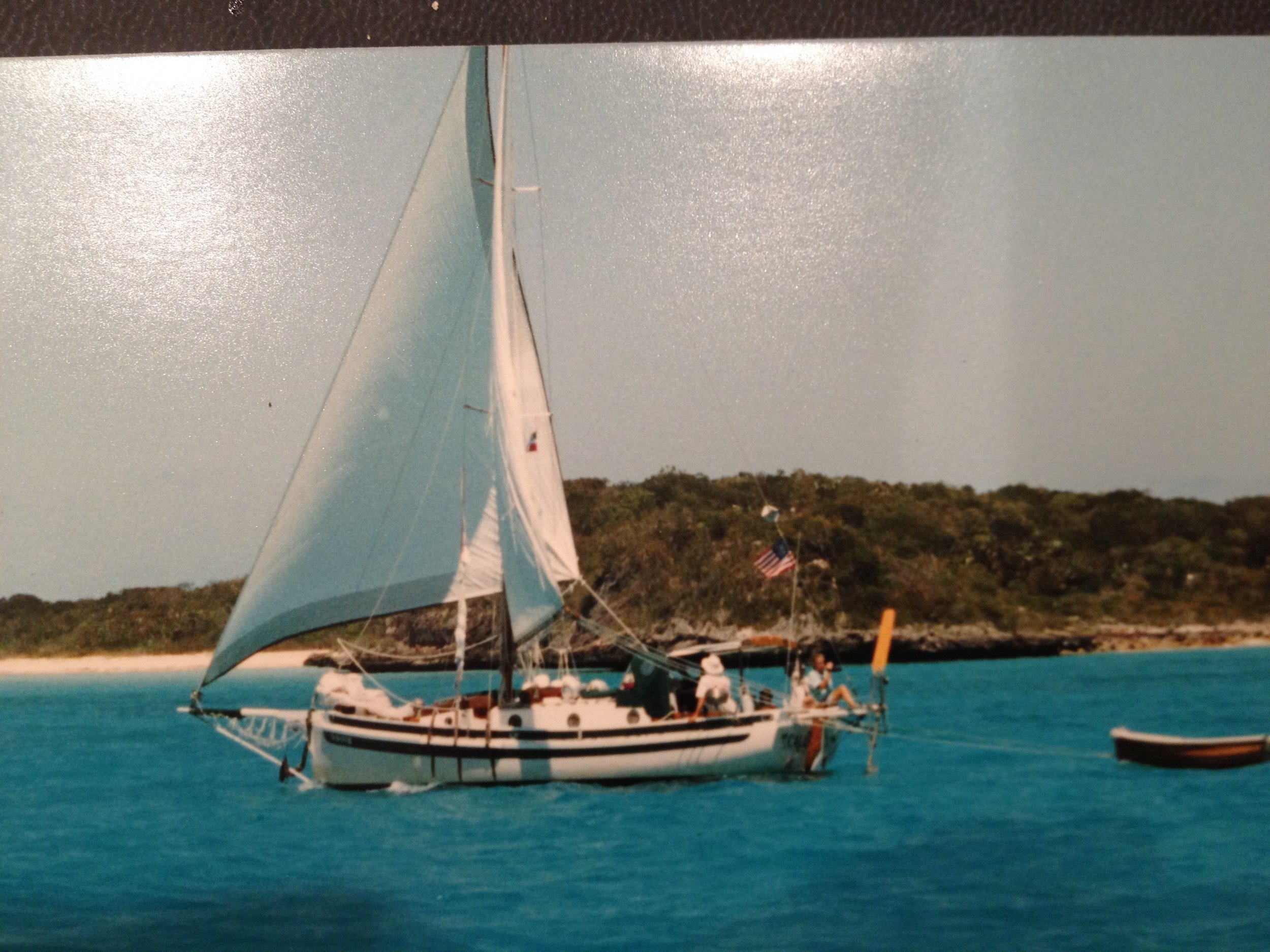 Sailing on a clean bottom, off the coast of Long Island in the Bahamas.