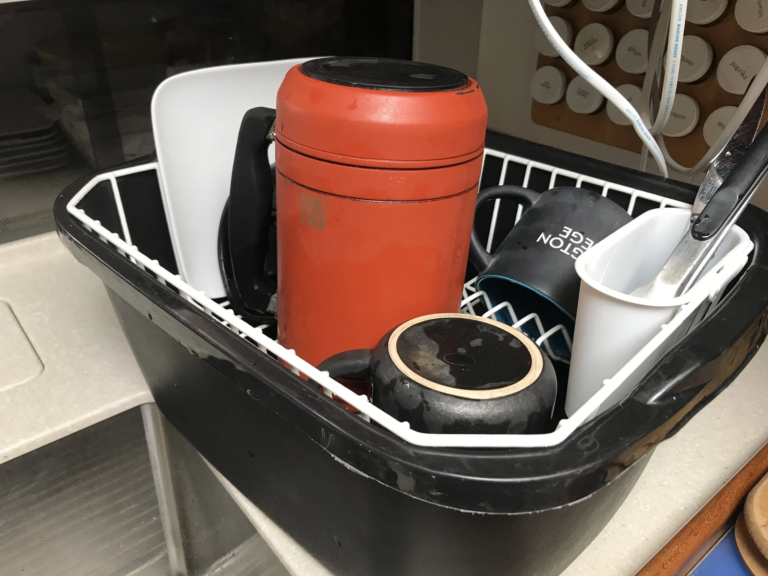 Dish drying, the small boat edition