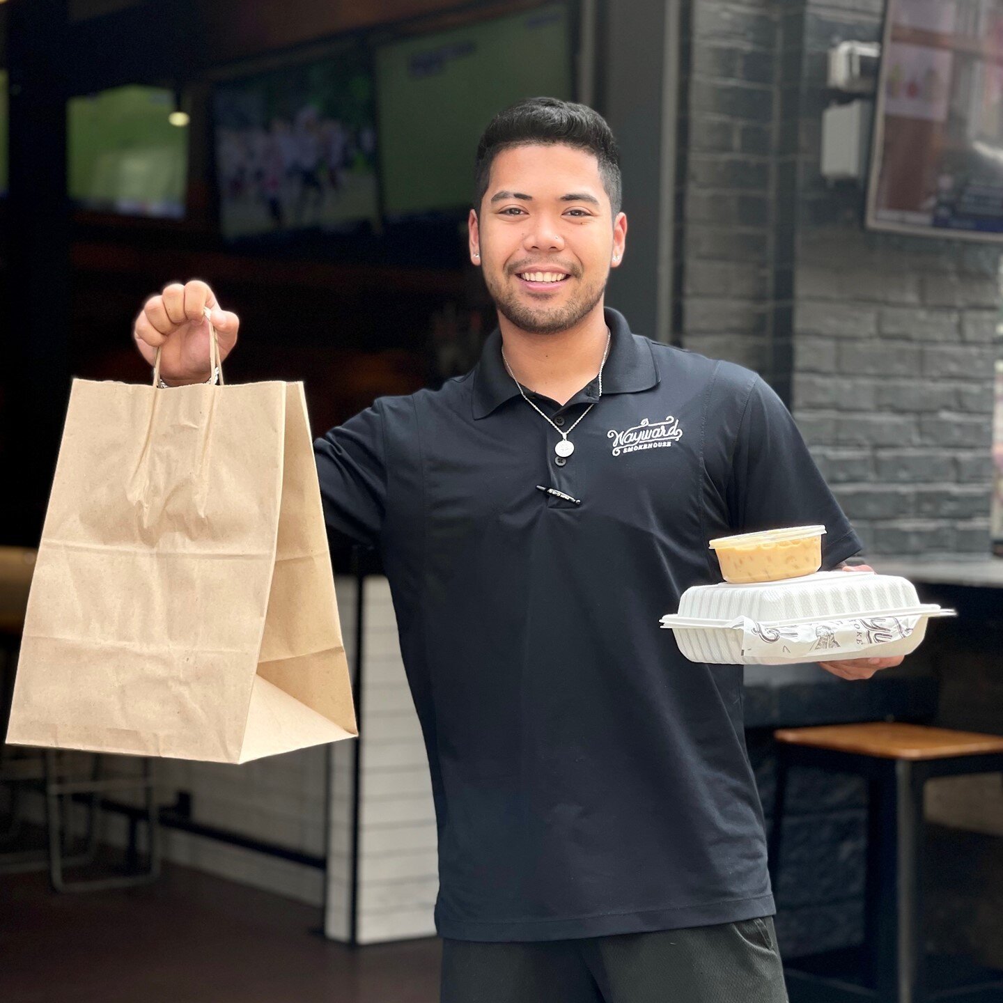 Happy #takeouttuesday everyone!
🍴
Whether you&rsquo;re getting lunch for yourself or catering for the office, we have you covered!
🍴
Click the link in our bio for our carryout options! 🥳

&bull;
&bull;
&bull;

#baltimorebuzz #mybmore #takeout #tak
