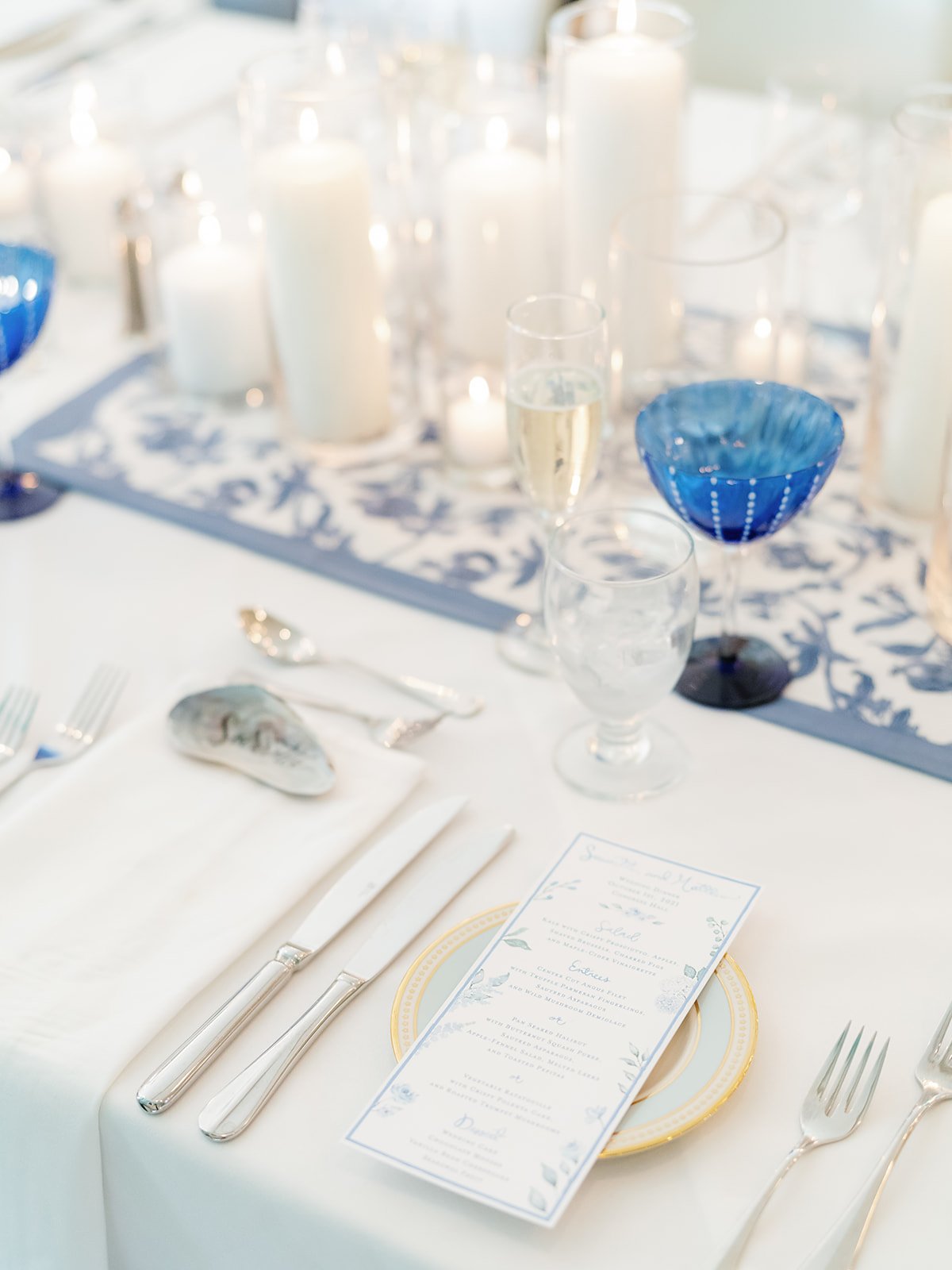 wedding-centerpiece-candles-blue-white.jpg