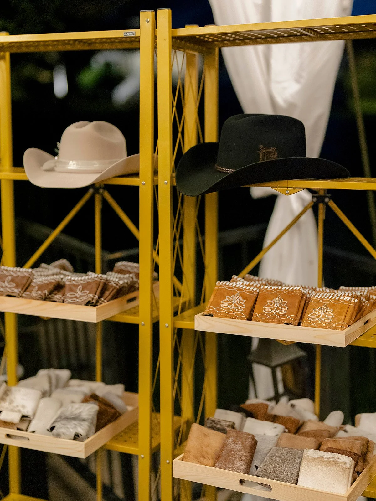 Danielle and Nick Previews -154.jpg