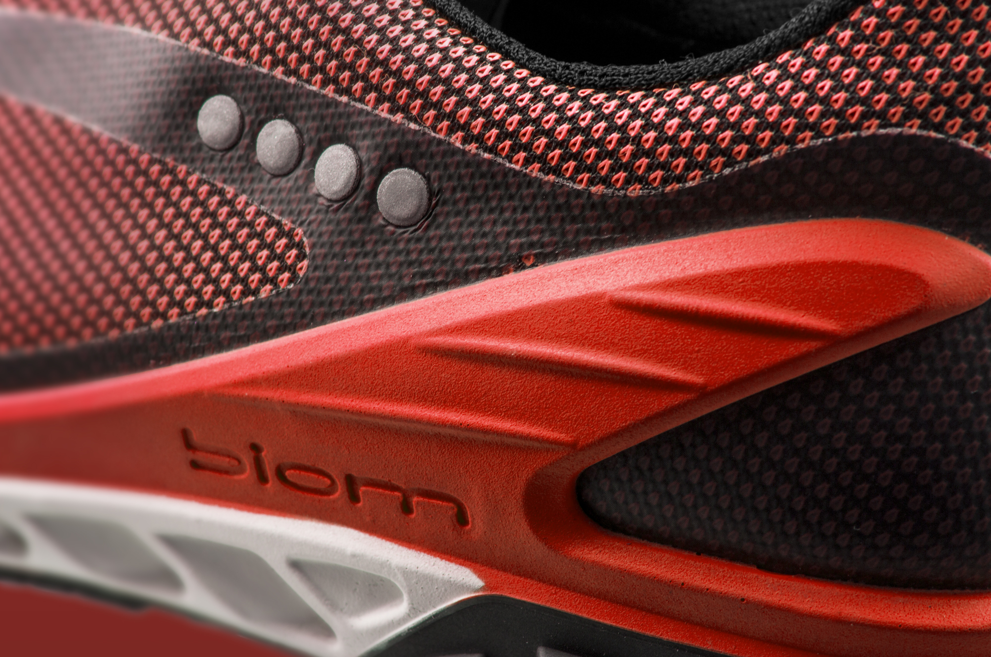 ecco-biom-venture-gtx-macro2.jpg