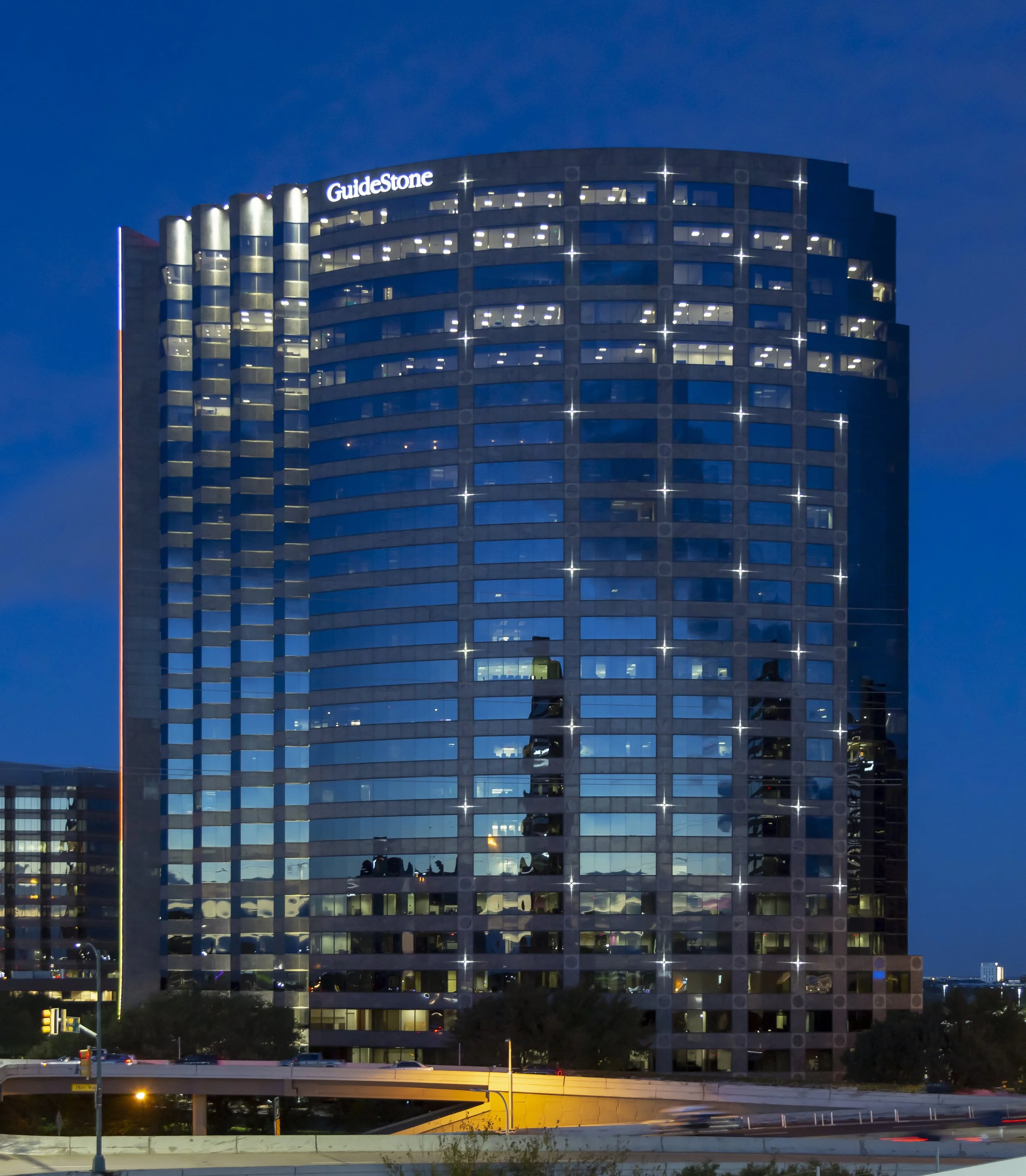 Pinnacle Building 1.jpg