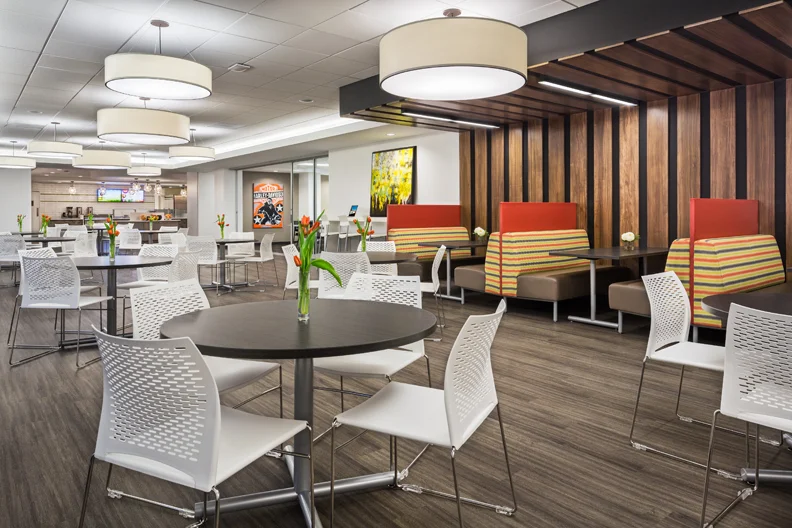 4370 Cafe Seating Area.jpg