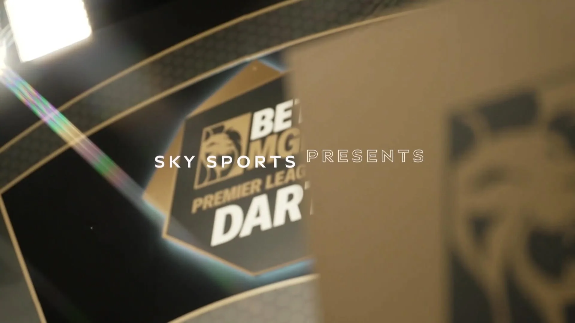 sky-sports-darts-promo-motion-design-video-advert-by-birmingham-and-london-based-animation-studio-and-video-production-company-SHENNY-01