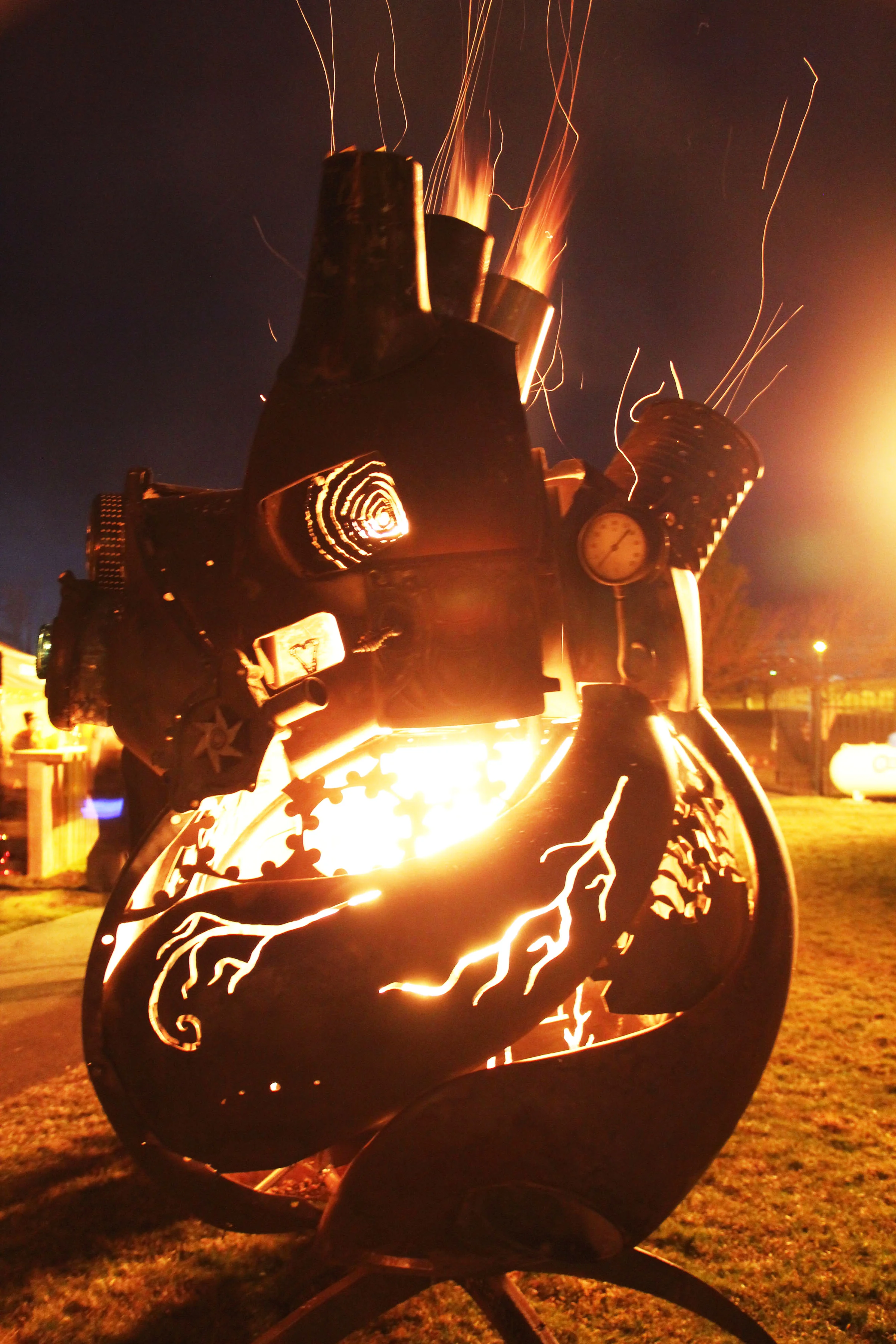 fire heart2.jpg
