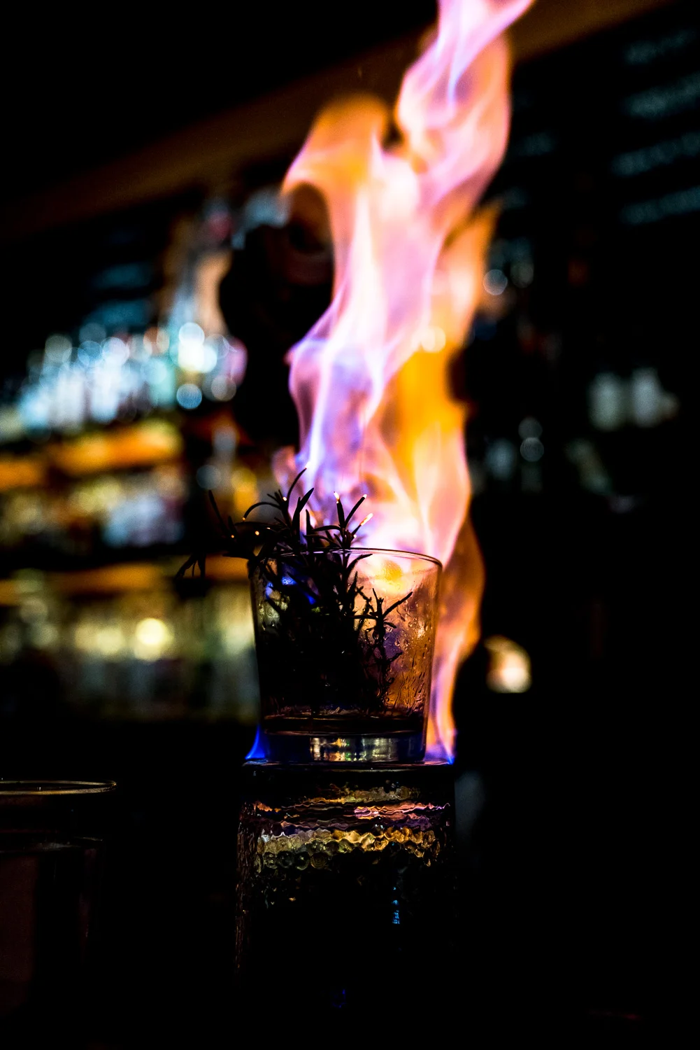 collindewell_drinkingflames_01.jpg