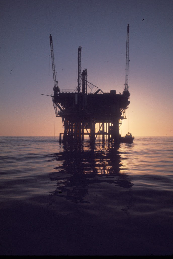 Oil Platform.jpg