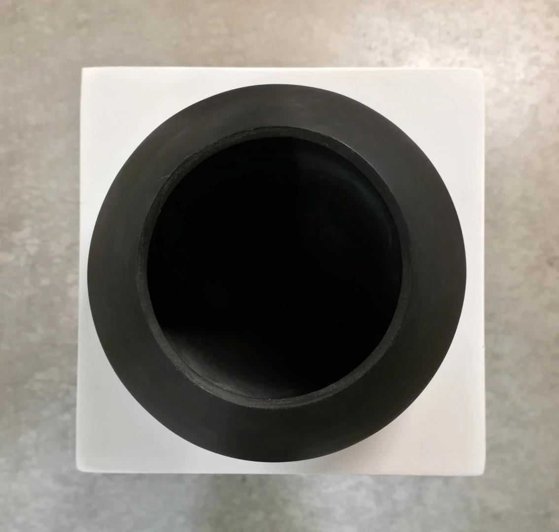 Ortiz-Concha-Bulb-Vessel1-_105304.jpg