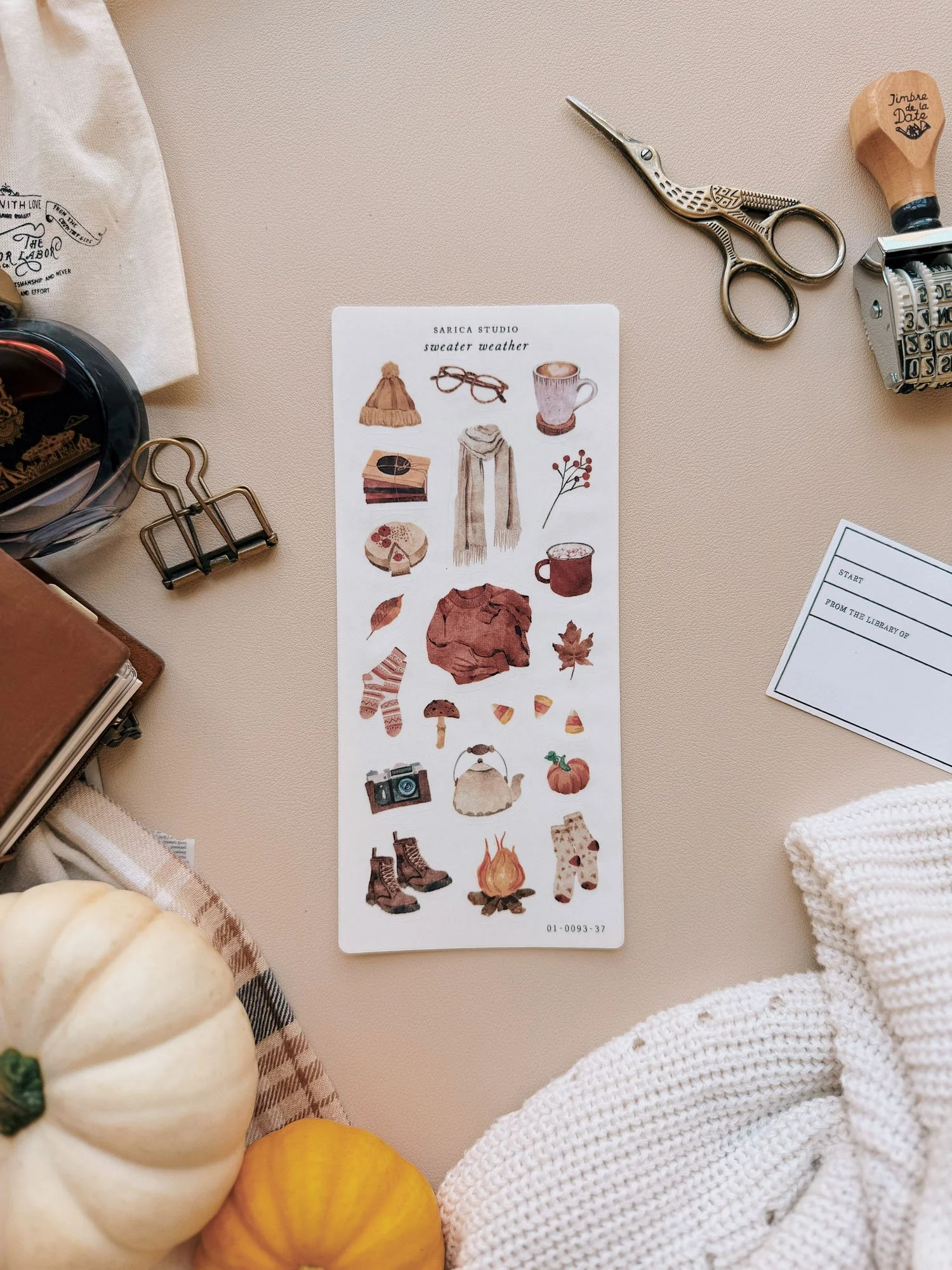 sweater-weather-stickers-sarica-studio-01.jpg
