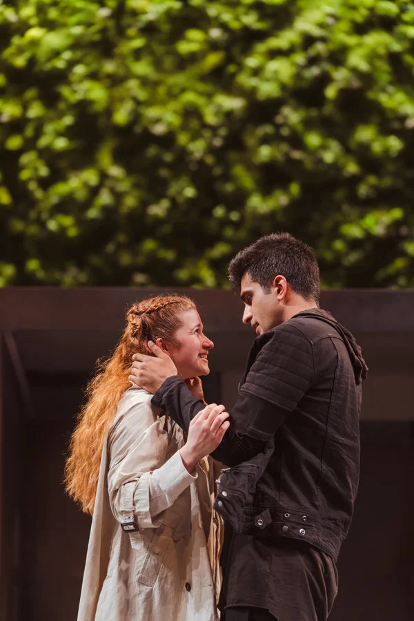 The RSC’s interpretation of Romeo and Juliet will play Cardiff’s New Theatre Photo by Topher McGrillis © RSC