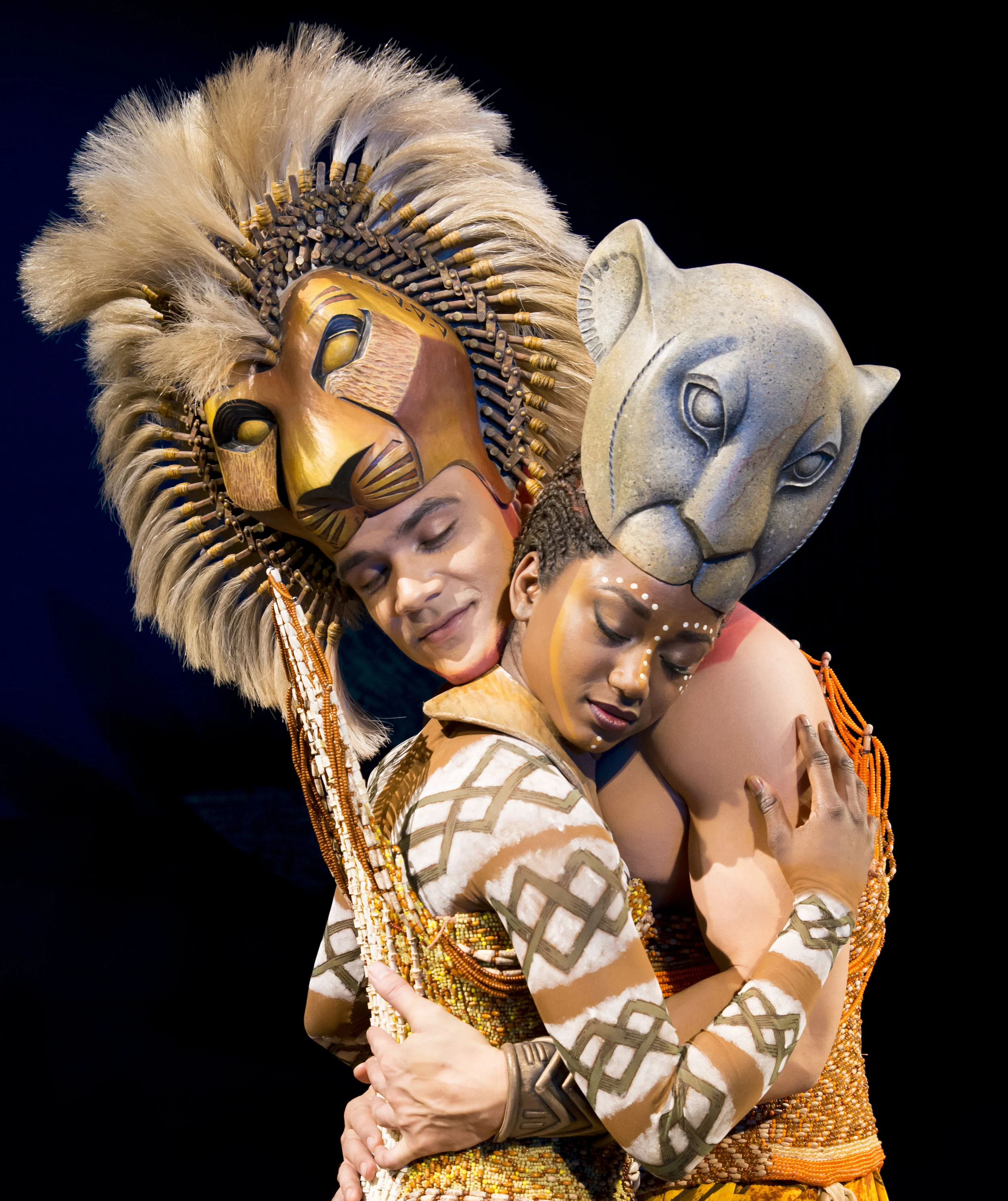 Nick Afoa as Simba, Janique Charles as Nala in the 2017 production of The Lion King ®Disney
