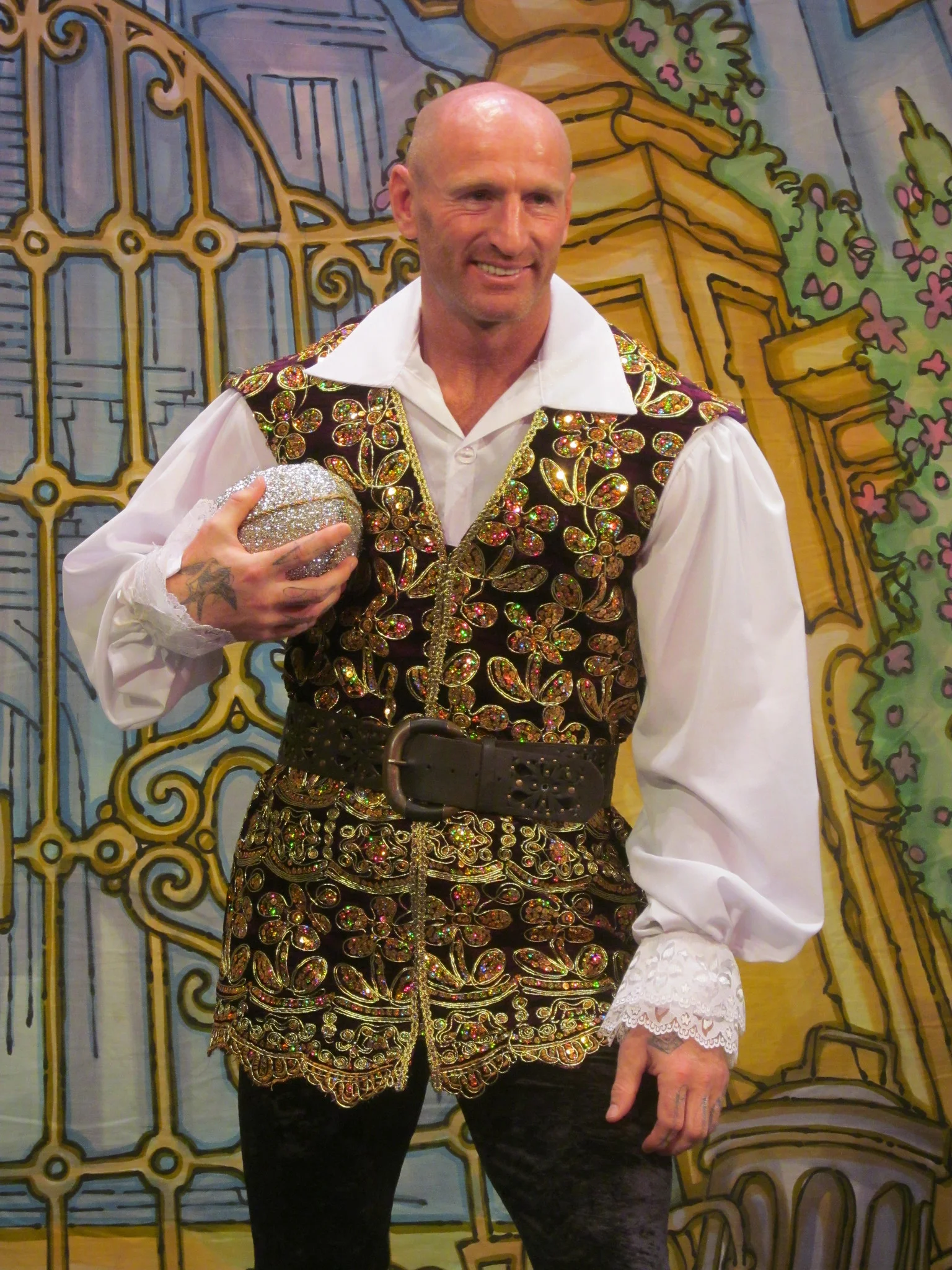 Wales Rugby legend gets into the role of Dandini at Cardiff’s New Theatre for the pantomime, Cinderella. Photo: Andy Howells