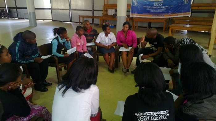 Discussion at an Evangelist’s Workshop
