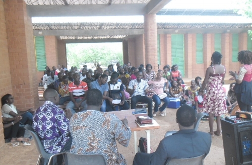 Teaching on biblical marriage during a Couples retreat ~ Burkina Faso