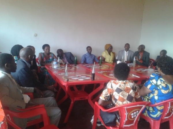 Team Members Sharing After Ministry Trip – Rwanda