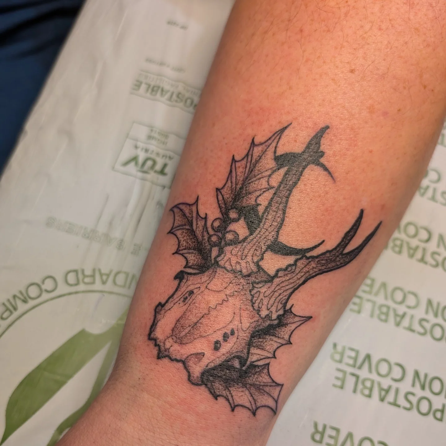 A handful of our Yule flash from Sunday ❄️

Thank you to everyone who came out and joined us for this flash day! 
There was so much interest we ended up opening a few extra slots. It was a loooong day for us, but a ton of fun!