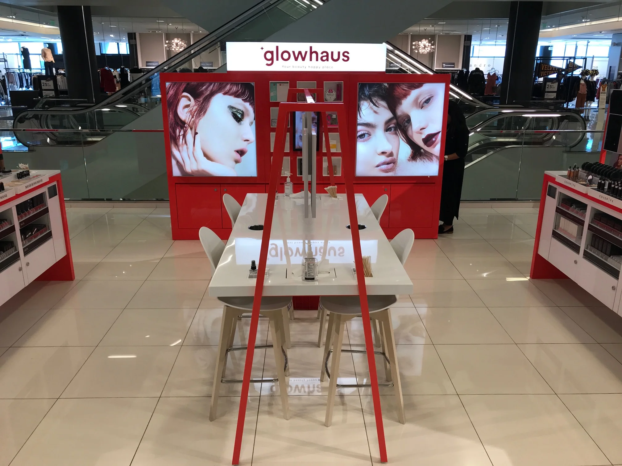 Glowhaus (4).JPG