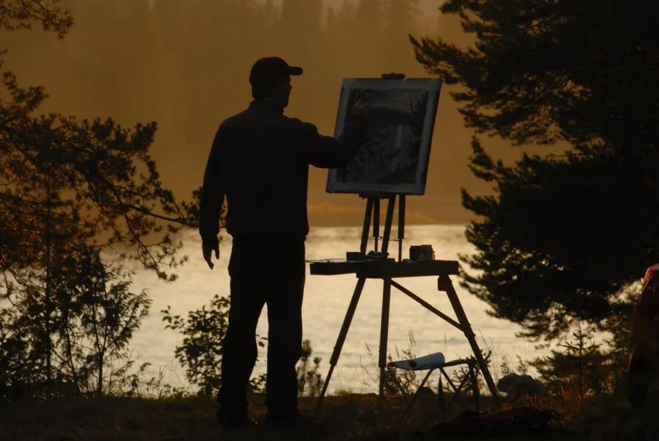 if you look carefully at this photo, you will notice that the painting "Midnight Sun..." (see gallery below) is on my easel.