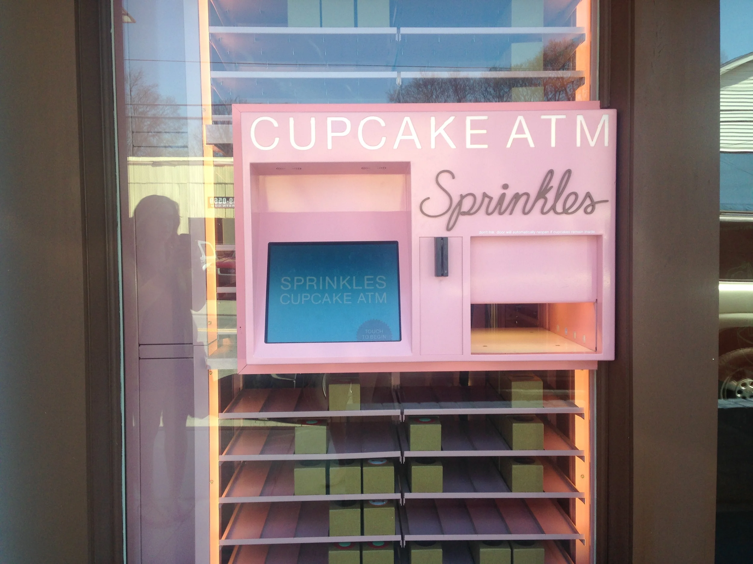 Cupcake ATM.