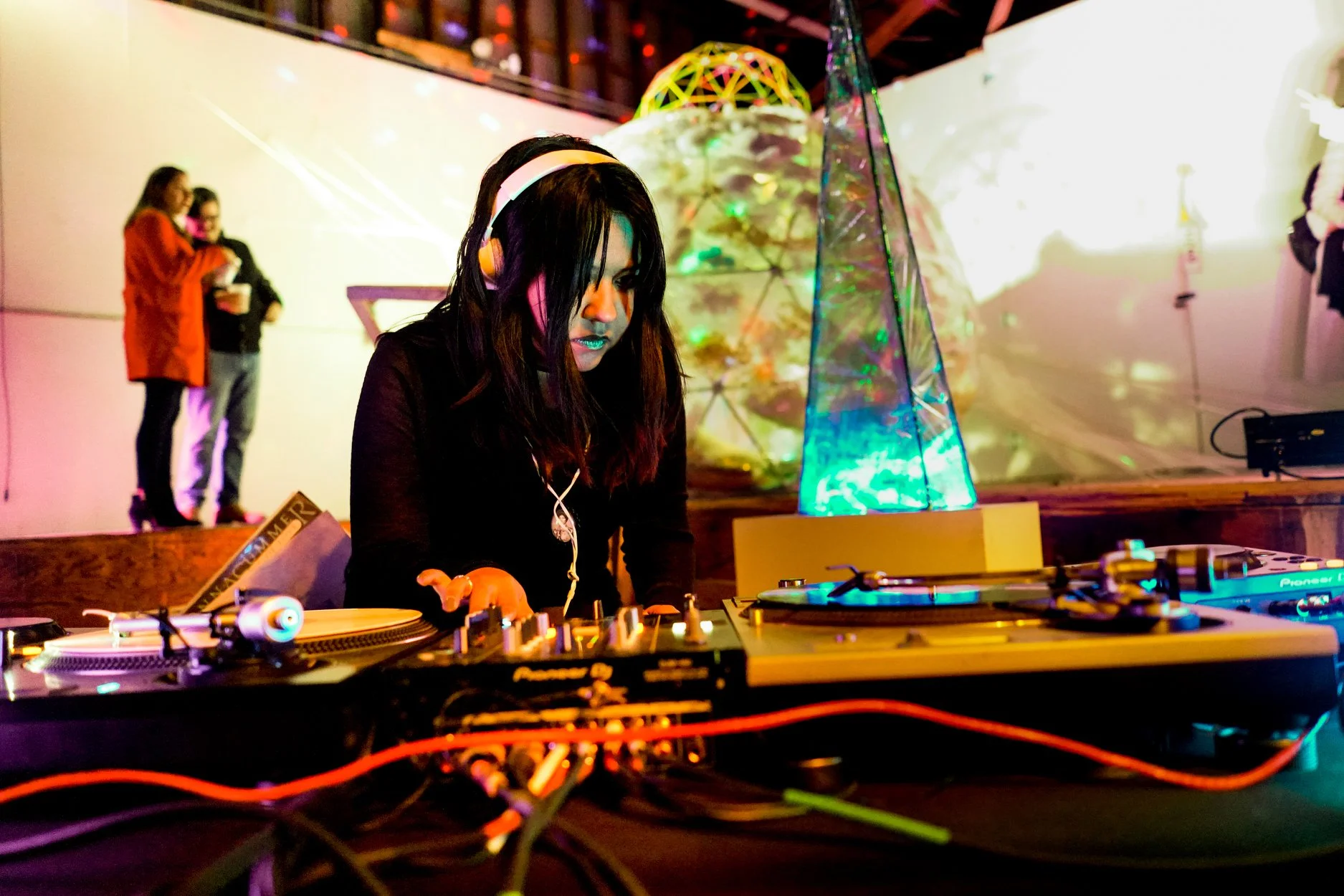 DJ Jenchata of Chulita Vinyl Club